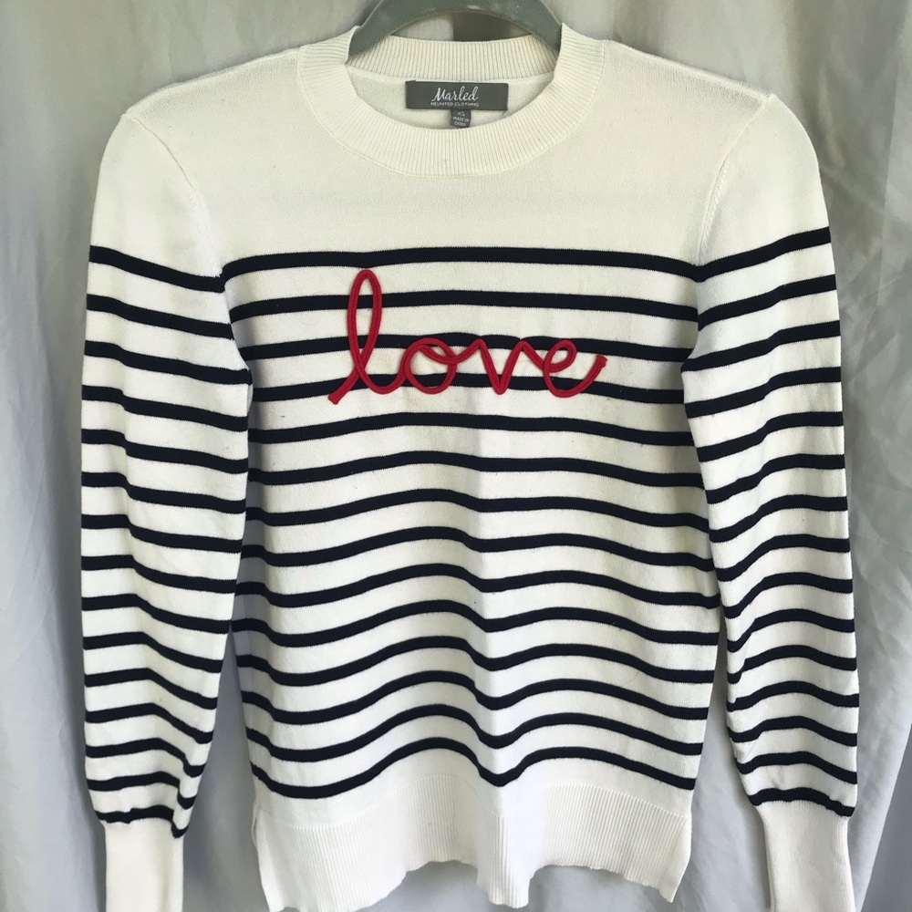 VGUC “love” striped sweater💋